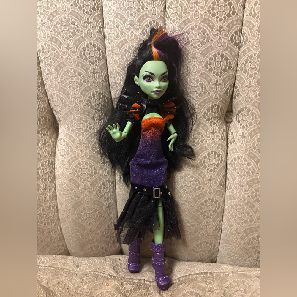 Monster High Gen 1 Casta Fierce